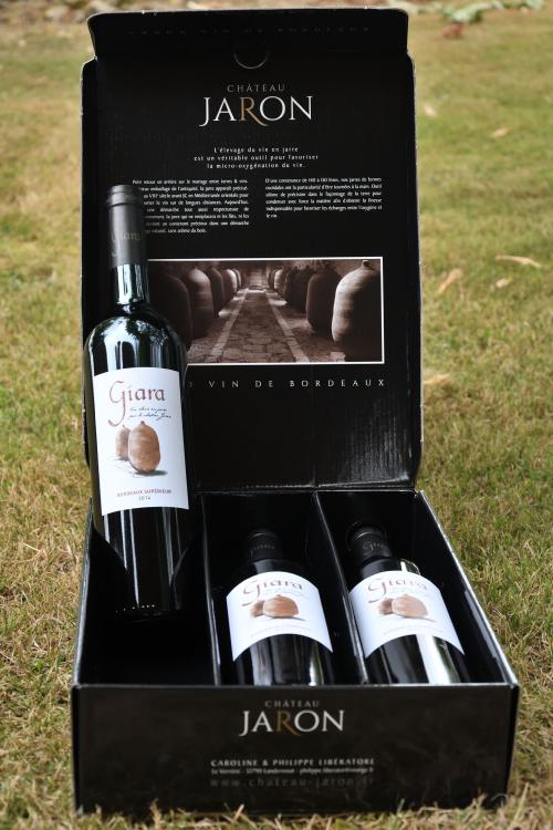 GIARA .... Vin élevé en jarre .... (Prix unitaire pour coffret de 3 bouteilles)